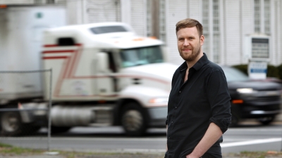 Image of Felix Heide with a truck in the background